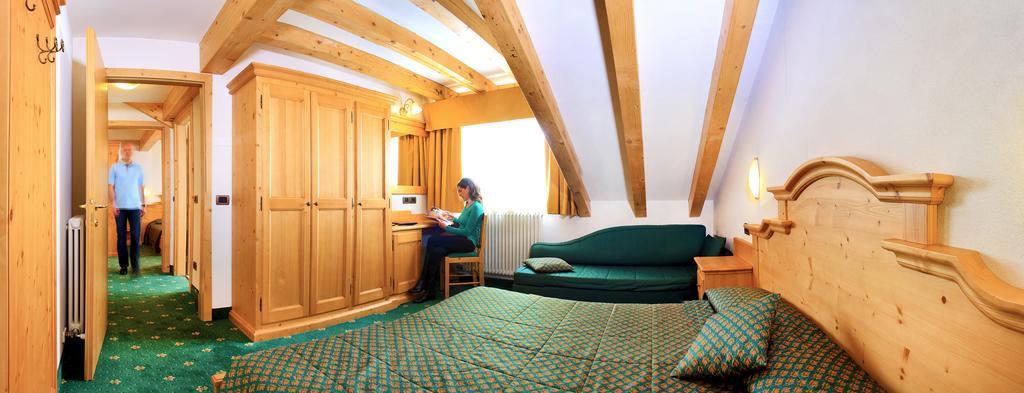 Sporting Hotel Passo del Tonale Extérieur photo